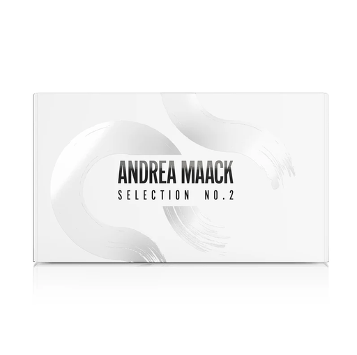 [81-80 AMVOL2] Andrea Maack Selection No.2